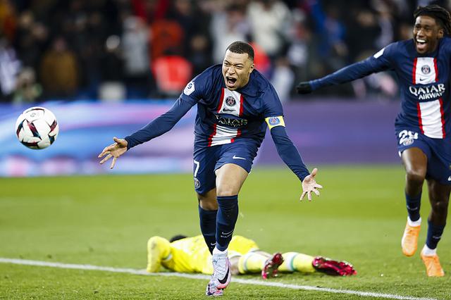 穆雷新星挺进下一轮表现惊艳，巴黎圣日耳曼未来可期！的简单介绍